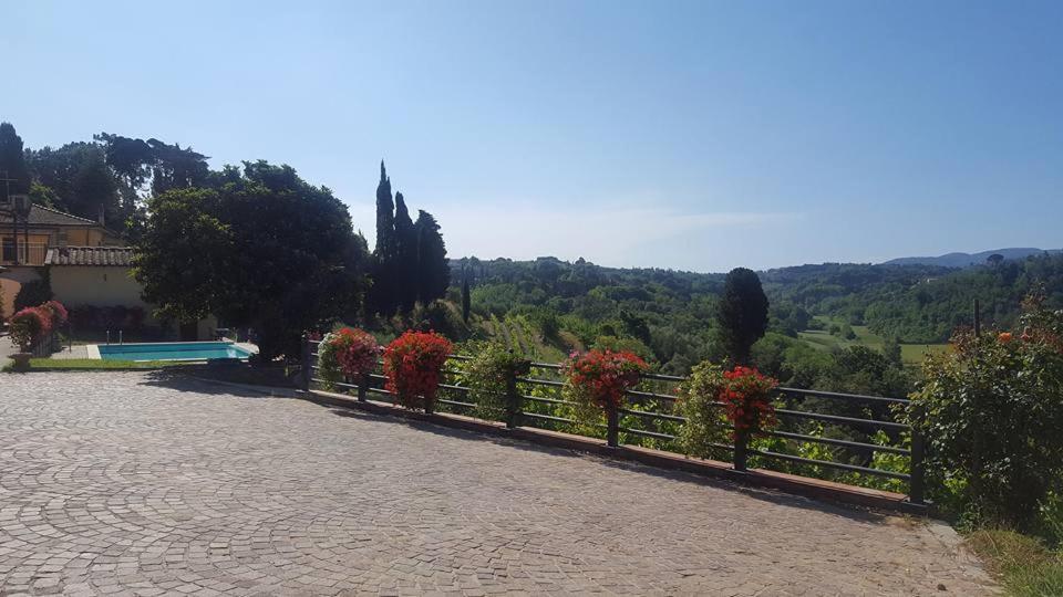 Residence Il Vigneto Lari Exterior foto